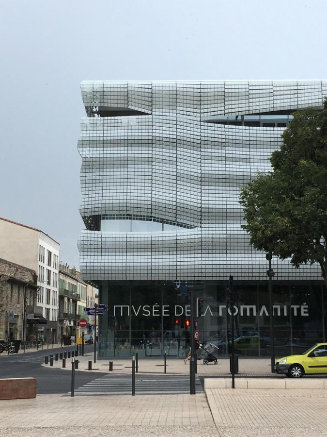 La Chambre Haute Et Son Spa Nîmes Exteriér fotografie