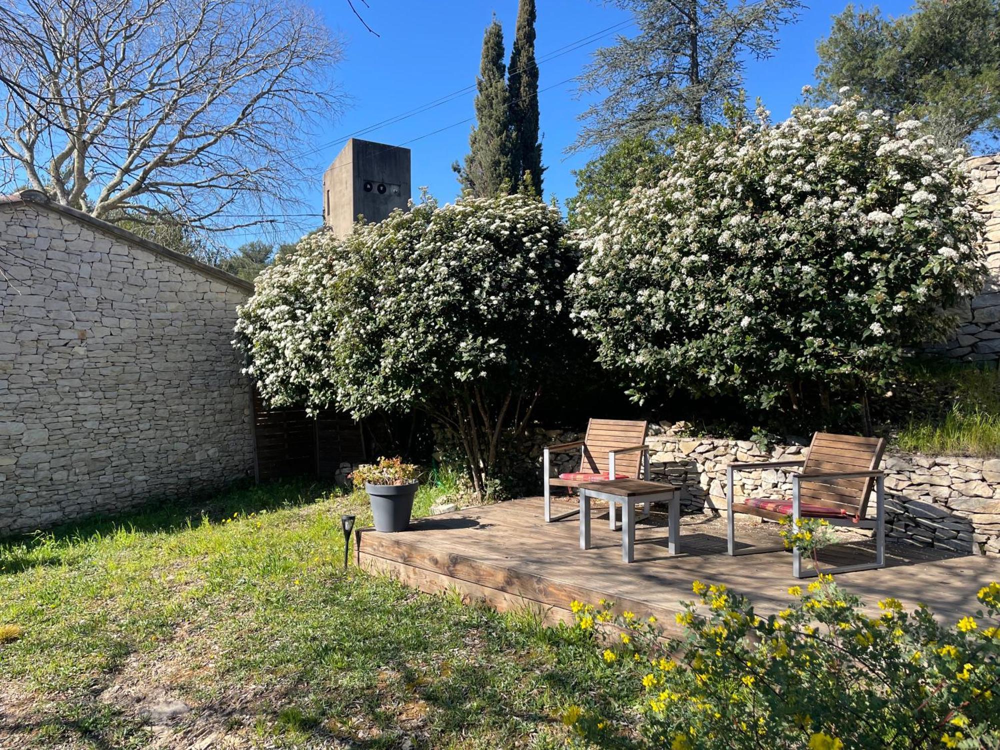 La Chambre Haute Et Son Spa Nîmes Exteriér fotografie