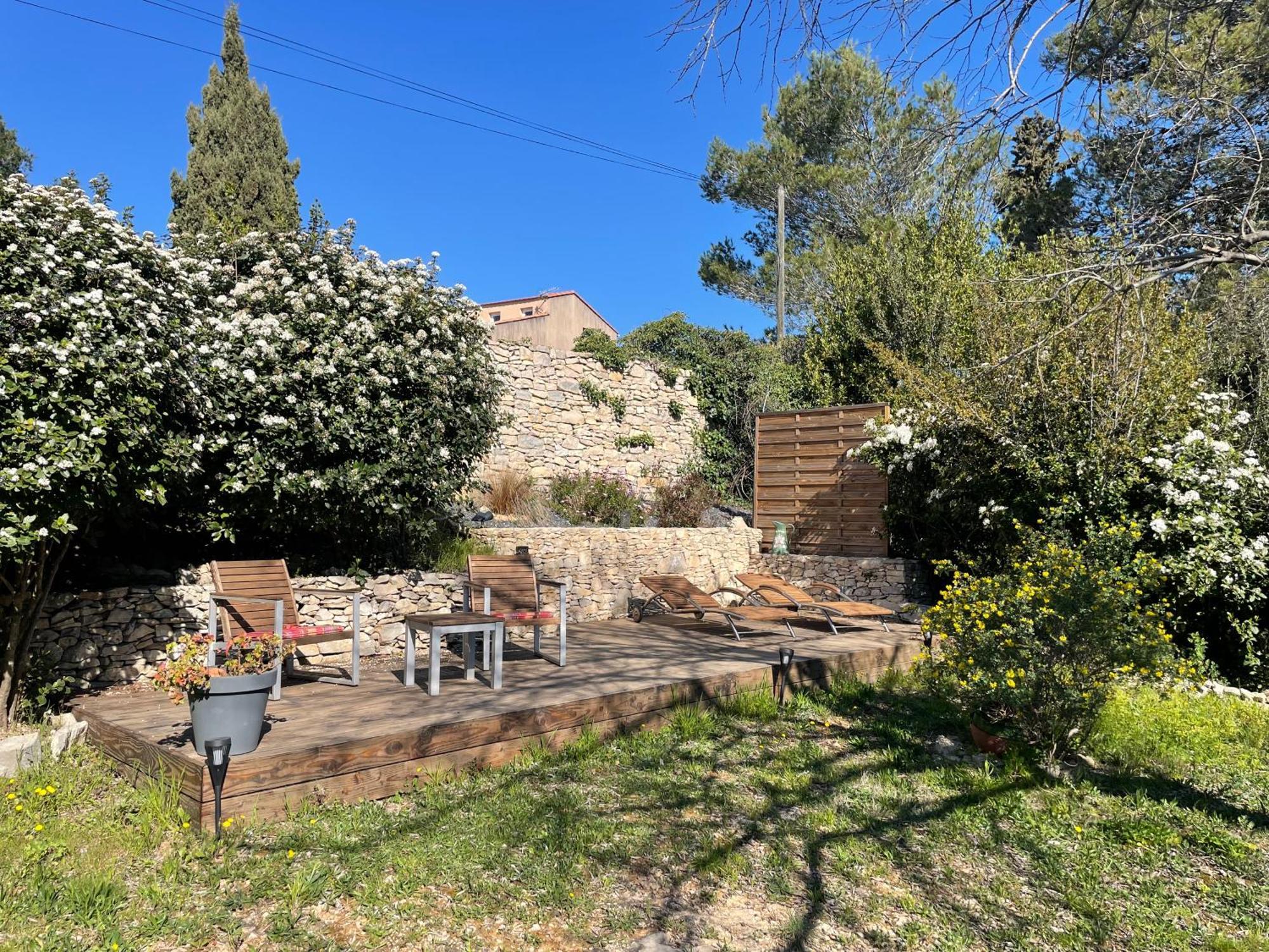 La Chambre Haute Et Son Spa Nîmes Exteriér fotografie