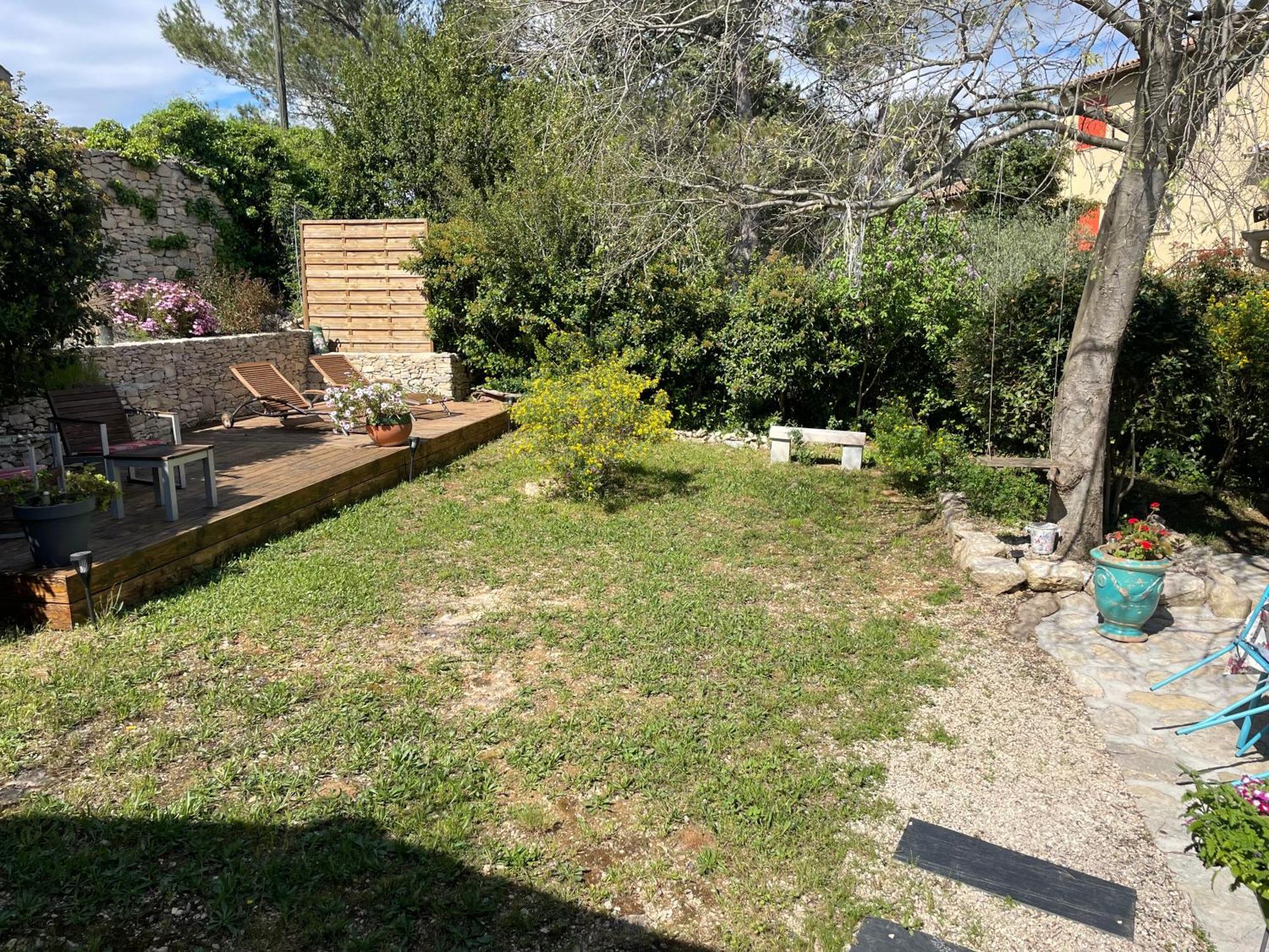 La Chambre Haute Et Son Spa Nîmes Exteriér fotografie